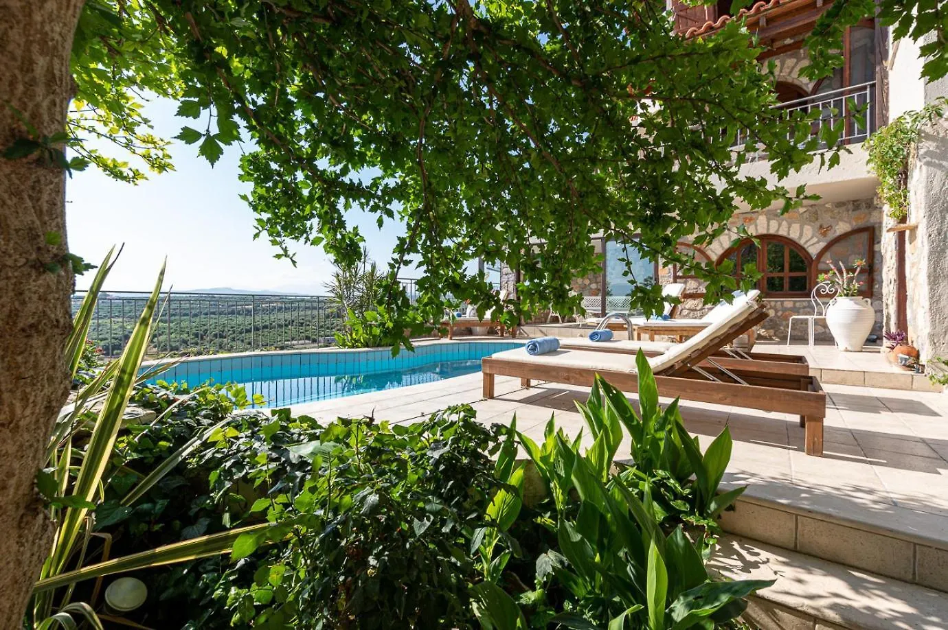 Villa Elia Woodstone Houses Grèce